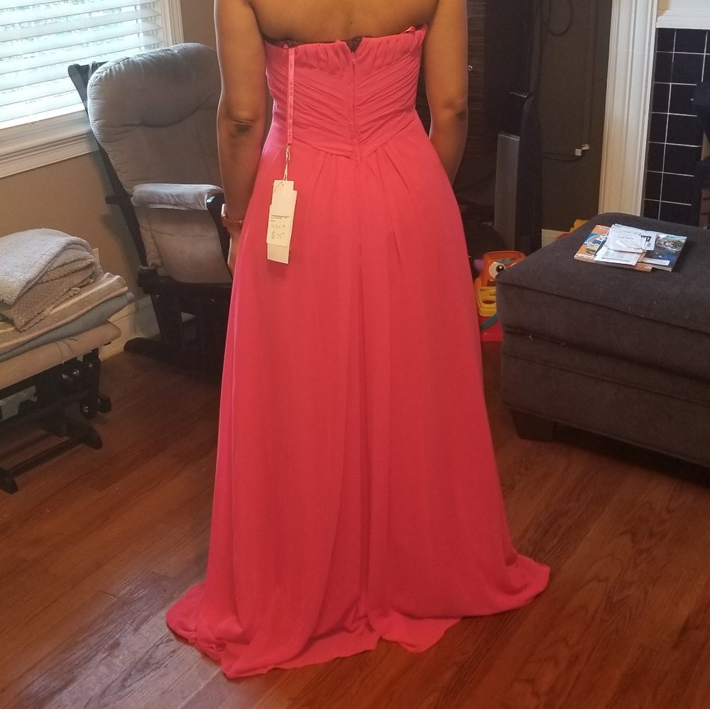 Dress - Picture 3 of 4